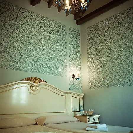Casa De Mercedes Otel Málaga