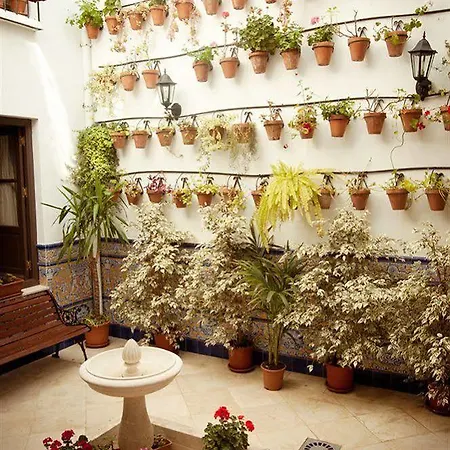 Hotell Casa De Mercedes