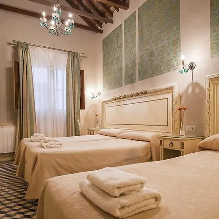 Casa De Mercedes Malaga