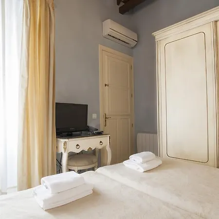 Casa De Mercedes Malaga