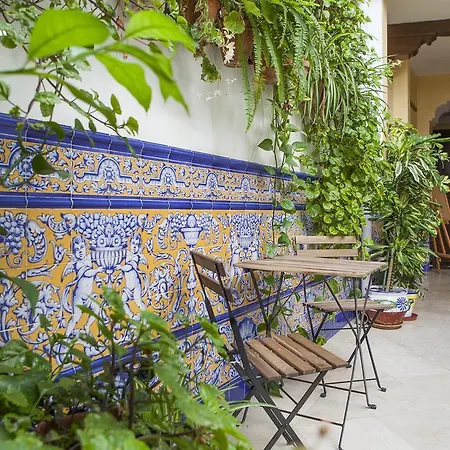 Casa De Mercedes 2* Malaga