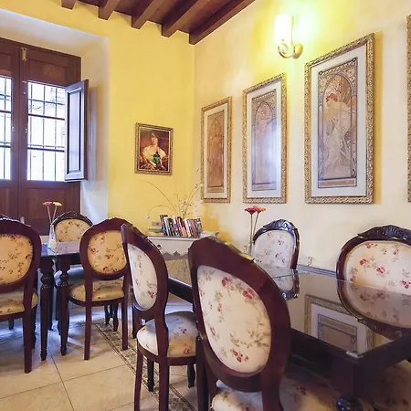 Casa De Mercedes Malaga