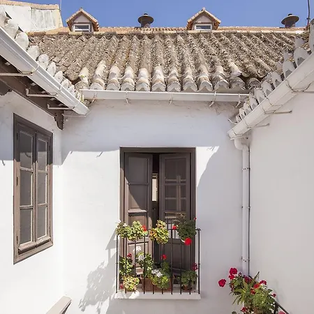 Hotel Casa De Mercedes 2*