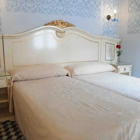 Hotel Casa De Mercedes