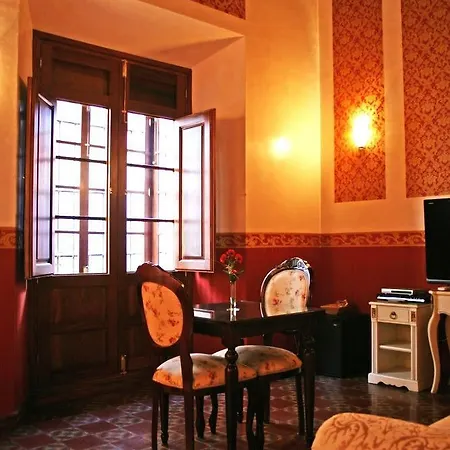 Casa De Mercedes Hotel 2*
